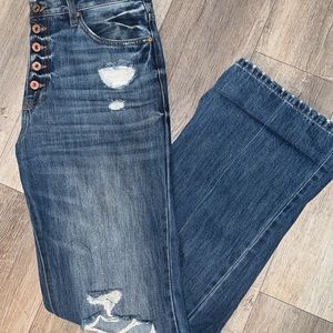 KanCan 90s flare jeans. they’re a size 28 and brand new. only worn twice.